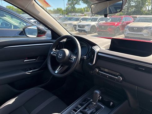 Used 2024 MAZDA CX-50 AWD 2.5 S w/ Weather Package image 10