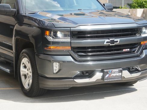Used 2017 Chevrolet Silverado 1500 LT w/ All Star Edition AWD/4WD image 25