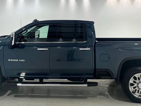Used 2025 Chevrolet Silverado 2500 LTZ w/ LTZ Premium Package AWD/4WD image 2