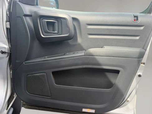Used 2014 Honda Ridgeline Sport image 15