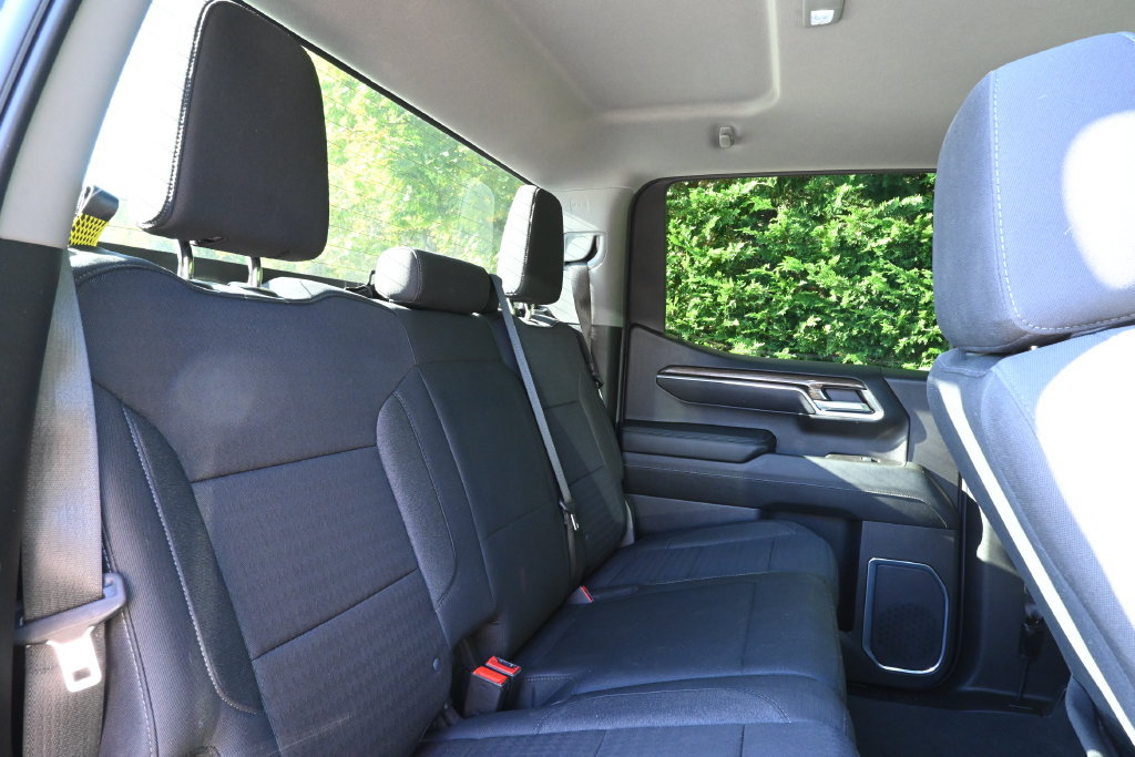 Used 2024 Chevrolet Silverado 1500 RST w/ Z71 Off-Road Package AWD/4WD image 30