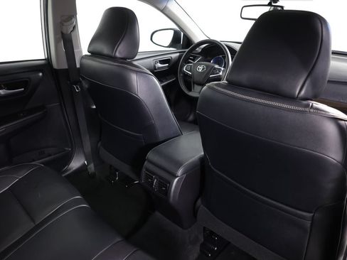 Used 2015 Toyota Camry XLE FWD image 40