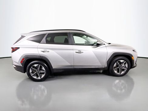 Used 2025 Hyundai Tucson SEL image 11