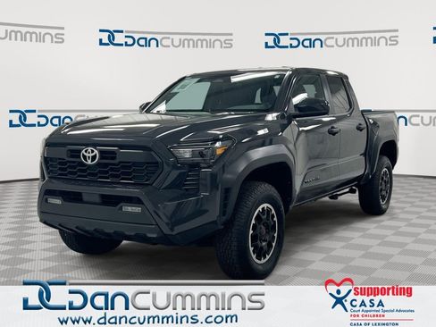 Used 2024 Toyota Tacoma TRD Off-Road AWD/4WD image 1