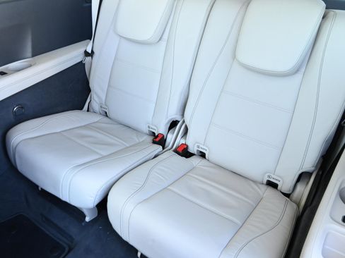 Used 2020 Mercedes-Benz GLS 580 4MATIC image 10