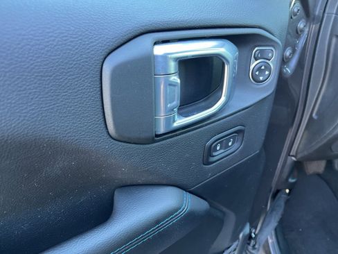 Used 2021 Jeep Wrangler Unlimited Rubicon 4xe w/ Steel Bumper Group image 28