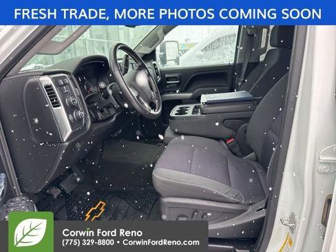 Used 2016 Chevrolet Silverado 2500 LT w/ LT Convenience Package image 11