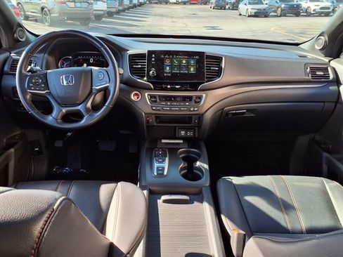 Certified 2022 Honda Pilot TrailSport image 6