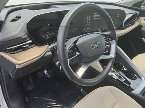 Certified 2025 Audi Q5 Premium w/ Premium Plus AWD/4WD image 22