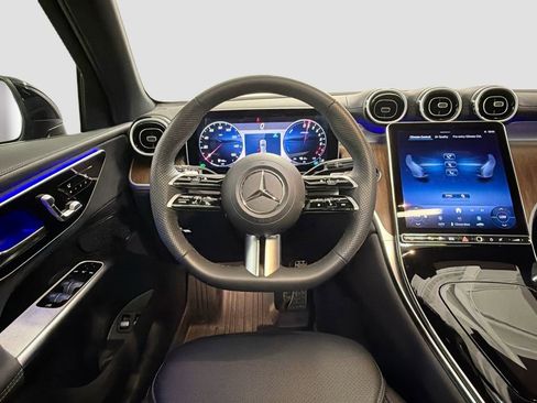 Certified 2025 Mercedes-Benz GLC 350e 4MATIC image 24