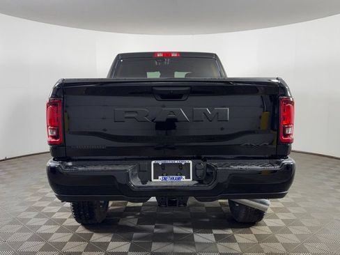 New 2026 RAM 2500 Big Horn AWD/4WD image 6