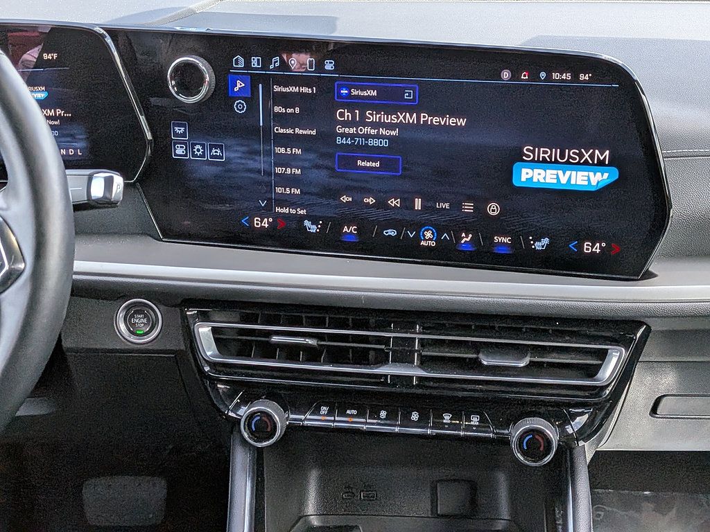 Certified 2025 Chevrolet Traverse LT AWD/4WD image 17