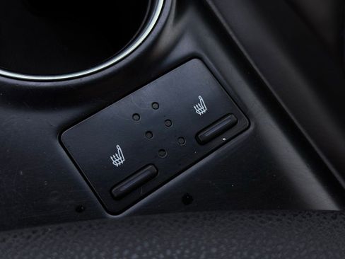 Used 2018 Toyota Camry XSE image 45