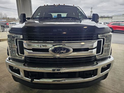 Used 2017 Ford F250 XLT w/ XLT Value Package image 8