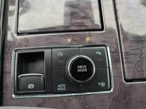 Used 2019 Lincoln Navigator L Reserve w/ Cargo Package AWD/4WD image 34