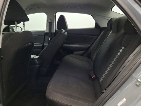 Used 2021 Hyundai Elantra SEL w/ Convenience Package FWD image 18