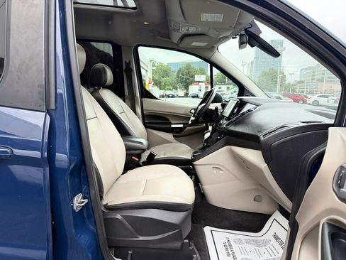 Used 2016 Ford Transit Connect Titanium FWD image 36