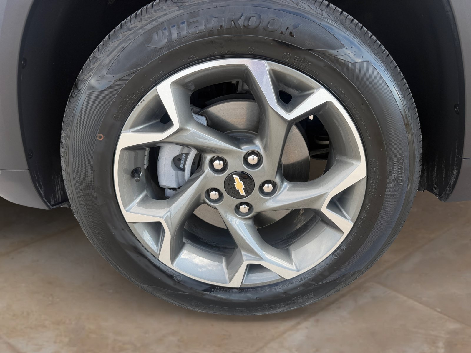 Used 2026 Chevrolet Trax LT FWD image 23