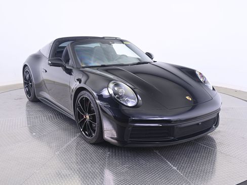 Certified 2024 Porsche 911 Targa 4S AWD/4WD image 9