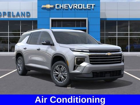New 2026 Chevrolet Traverse LT AWD/4WD image 8