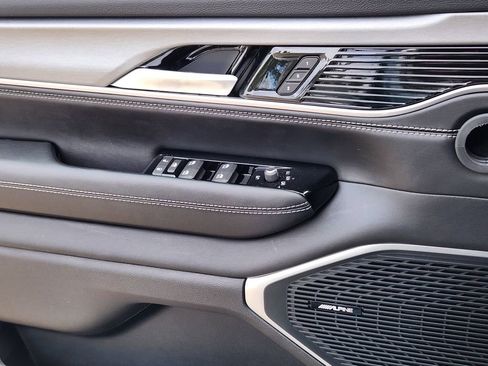 New 2026 Jeep Grand Wagoneer L Limited AWD/4WD image 6