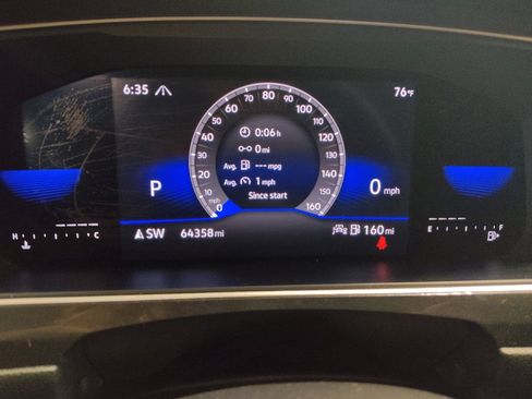 Used 2022 Volkswagen Tiguan SE AWD/4WD image 23