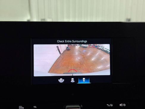 Used 2023 Mercedes-Benz Sprinter 2500 w/ Acoustic Package image 38