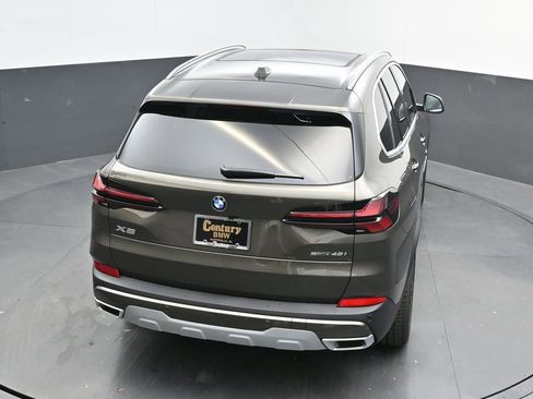 New 2026 BMW X5 sDrive40i image 43