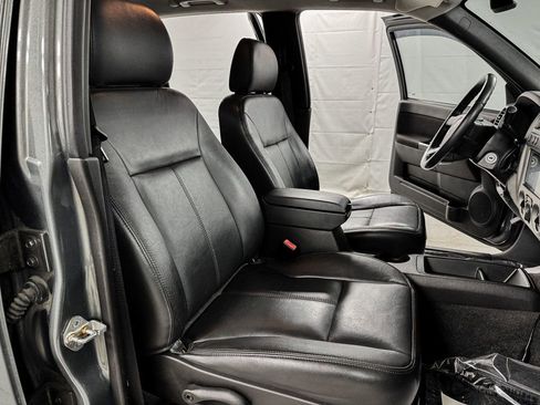 Used 2010 Chevrolet Colorado LT AWD/4WD image 10
