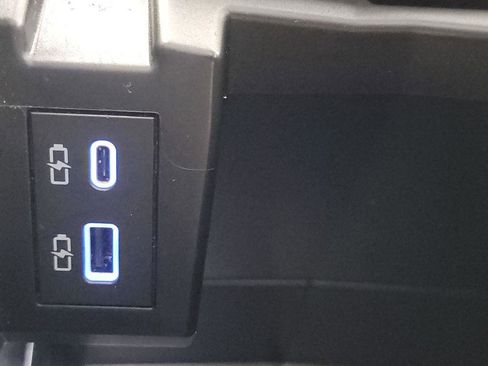 Used 2021 Toyota Sienna XLE image 34