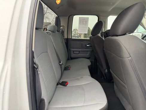 Used 2024 RAM 1500 Classic SLT image 34