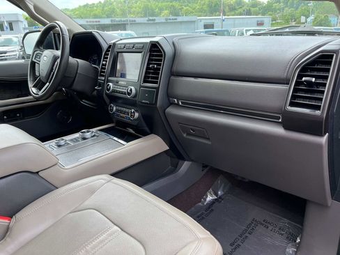 Used 2021 Ford Expedition Max Limited image 26