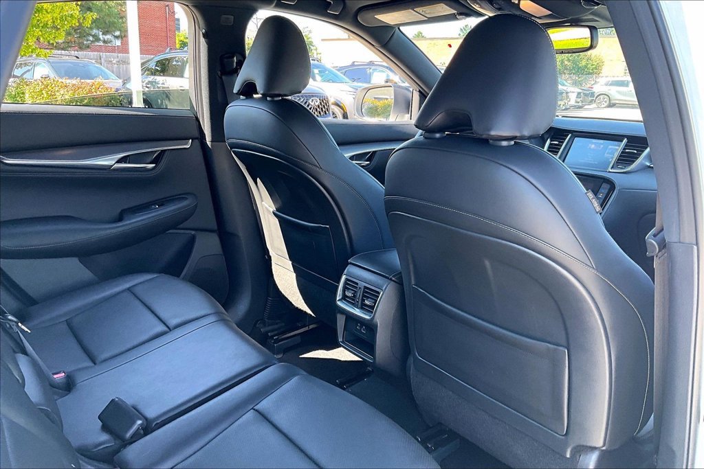 Certified 2023 INFINITI QX55 Luxe w/ Cargo Package AWD/4WD image 29