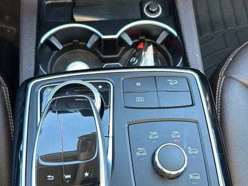 Used 2018 Mercedes-Benz GLE 350 4MATIC image 19