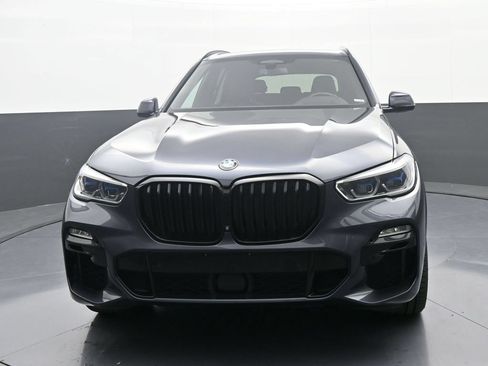 Used 2019 BMW X5 xDrive50i w/ M Sport Package AWD/4WD image 2