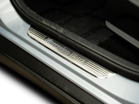 Used 2018 Mercedes-Benz GLC 300 4MATIC Coupe image 68