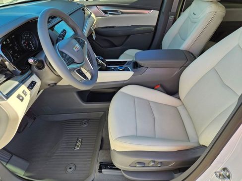 New 2026 Cadillac XT5 Premium Luxury w/ Driver Assist Package image 11