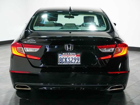 Used 2018 Honda Accord LX image 5