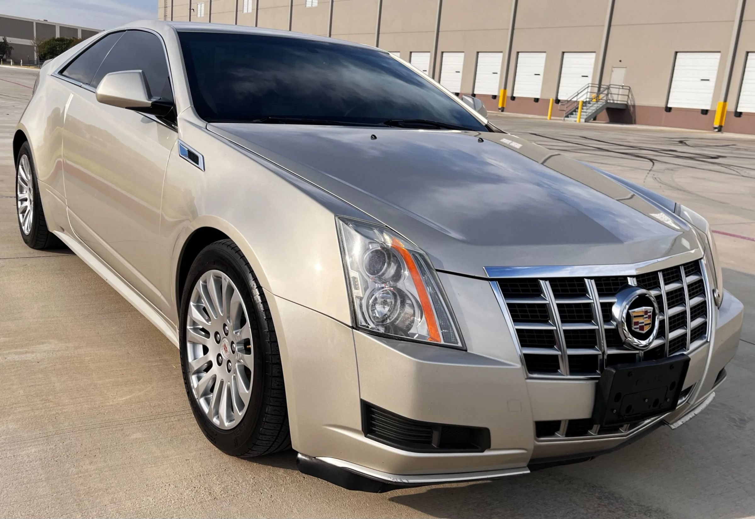 Used 2014 Cadillac CTS Coupe RWD image 4