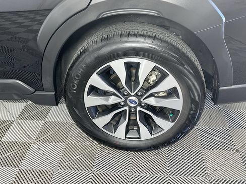 Certified 2025 Subaru Outback Limited XT AWD/4WD image 40