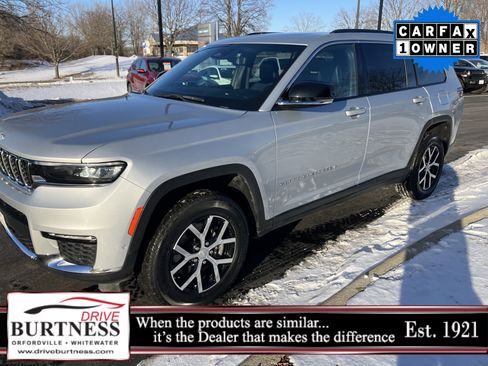 Used 2024 Jeep Grand Cherokee L Limited w/ Luxury Tech Group II image 17