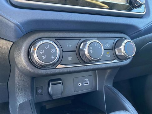 New 2025 Nissan Versa SV w/ Trunk Package image 17