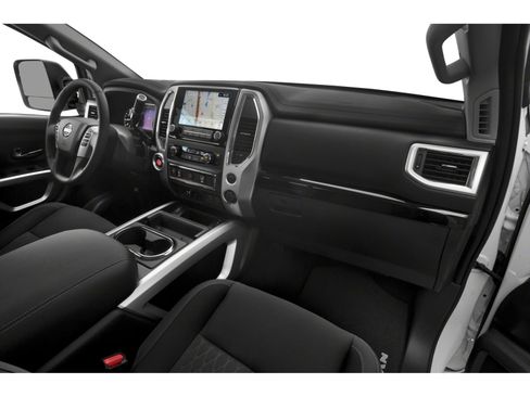 Used 2021 Nissan Titan SV w/ SV Convenience Package RWD image 10
