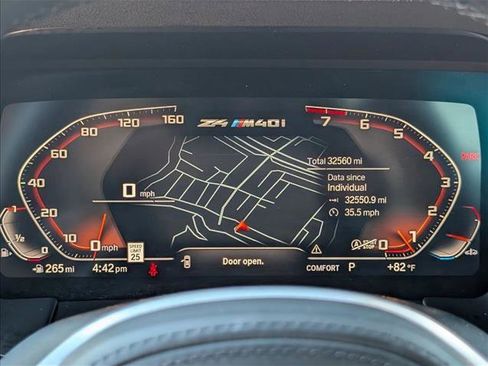 Certified 2022 BMW Z4 M40i w/ Premium Package image 11