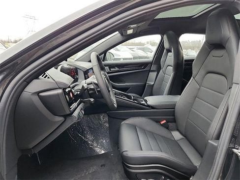 New 2026 Porsche Panamera 4 image 17