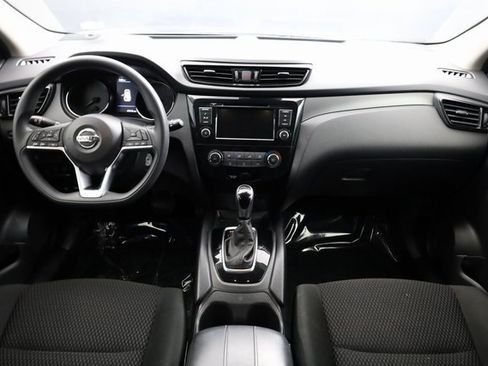 Used 2022 Nissan Rogue Sport S image 15