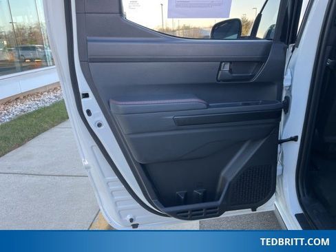 Used 2024 Toyota Tacoma TRD Pro image 18