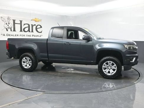 Used 2017 Chevrolet Colorado LT w/ LT Convenience Package RWD image 45