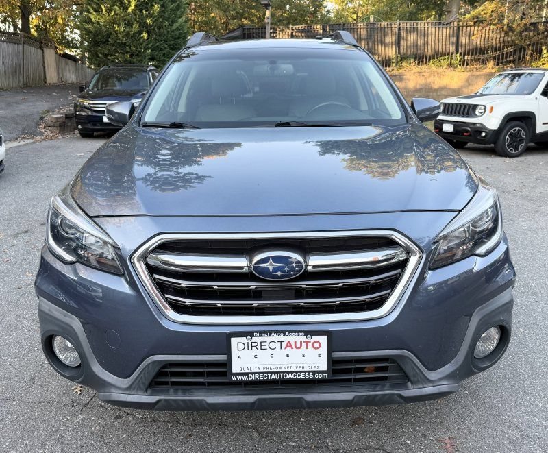 Used 2018 Subaru Outback 2.5i Limited AWD/4WD image 2