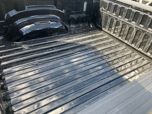 Used 2025 RAM 1500 Laramie w/ Sport Appearance Package AWD/4WD image 24